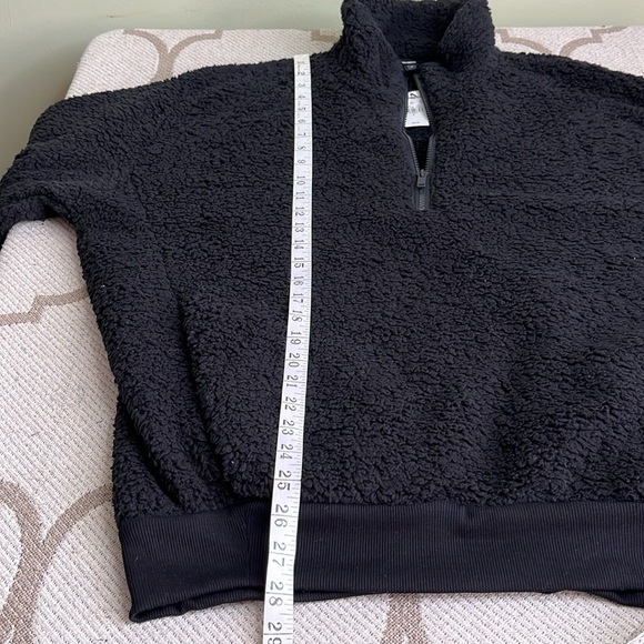 Express faux fur sherpa black popover 1/4 zip cozy oversized sweatshirt jacket - Picture 10 of 13